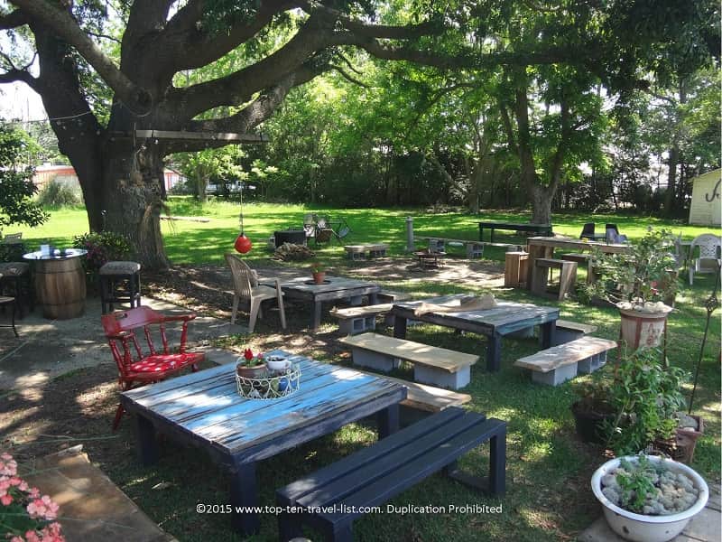 Beautiful outdoor seating at Copper Kettle Tea Bar in Foley, Alabama