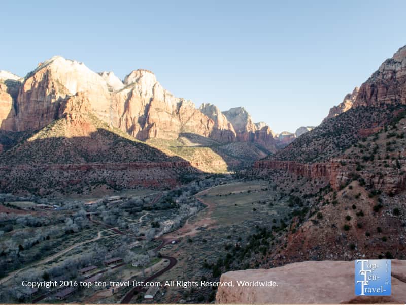 Incredible overlook on the Upper Emerald Pools trail