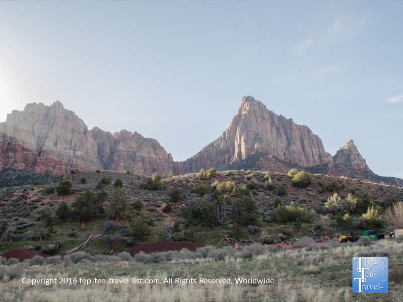 Pretty rock scenery along the Watchman trail at Zion National Park