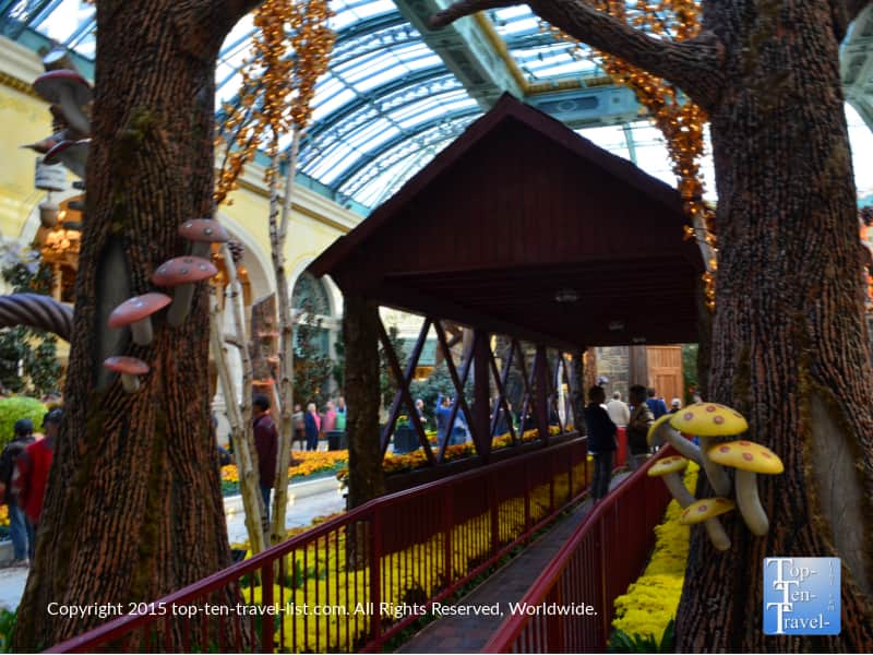 Covered bridge at the Bellagio Garden's display