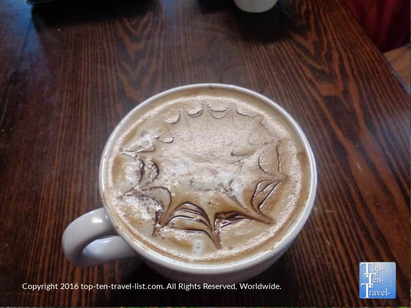 Endo mocha at Kickstand