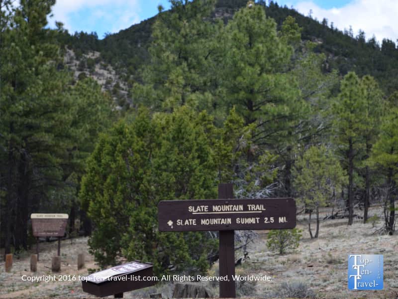 Slate mountain trail sign