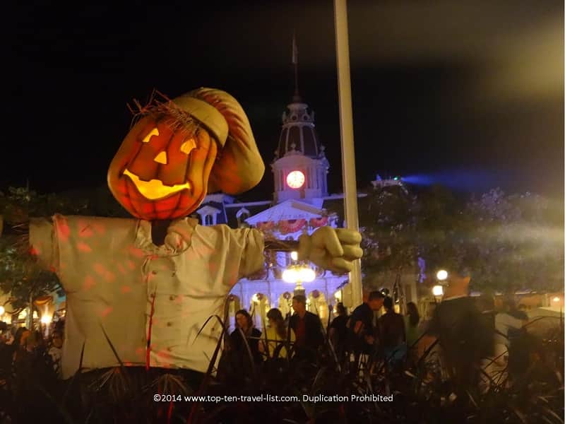 Scarecrow at Disney World Halloween event