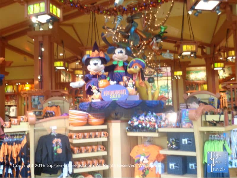 Halloween decor at the World of Disney Store 