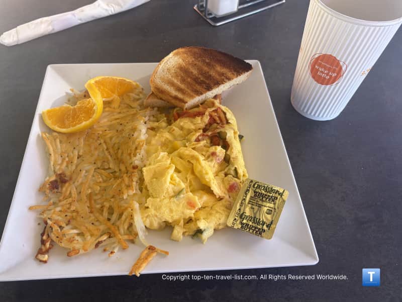 Veggie scramble at Scramble in Phoenix