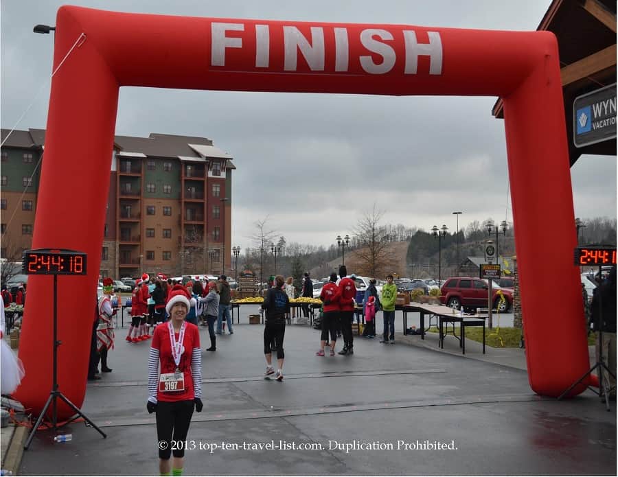Santa Hustle Half Marathon Tenneseee