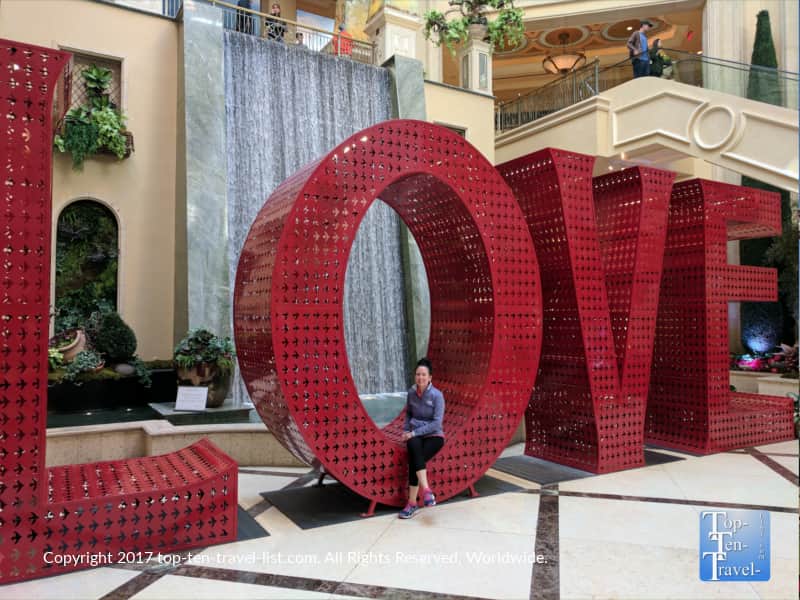 Waterfall in the Palazzo atrium 