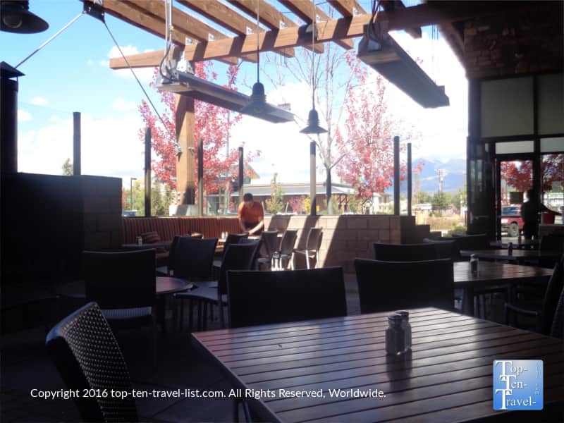Outdoor patio at Wildflower Bread Company in Flagstaff