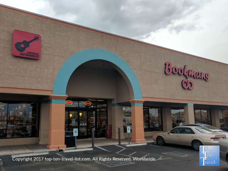 Bookmans in a Tucson strip mall