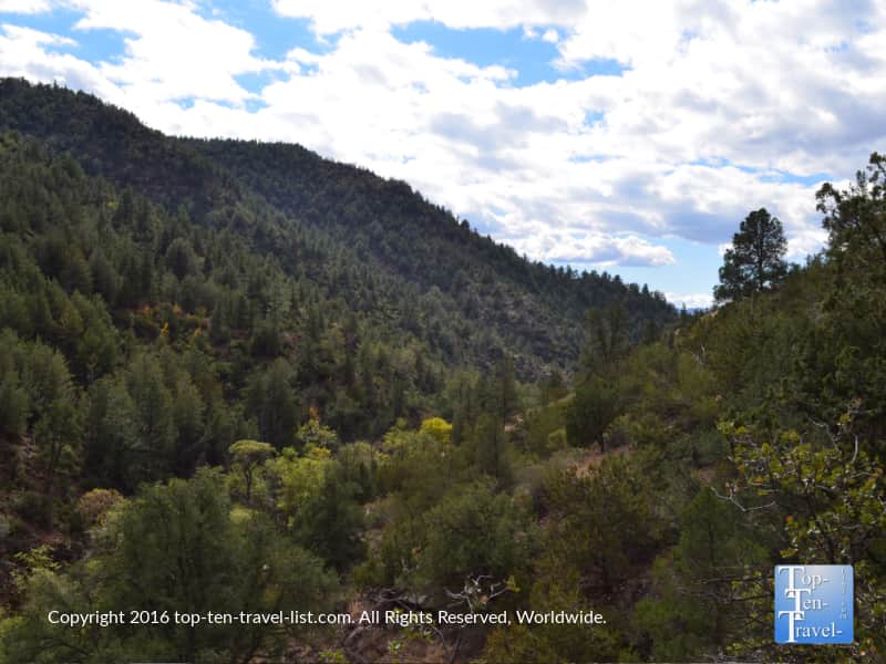 Beautiful scenery at Tonto Natural Bridge State Park