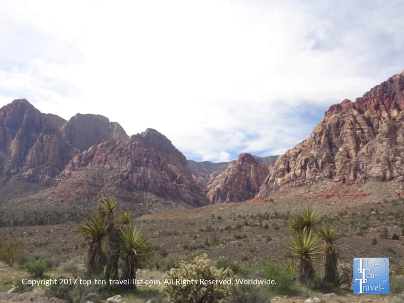 Amazing scenery at Red Rock Canyon near Vegas 