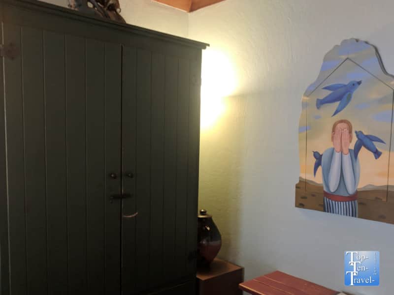 Pretty art at the Bear Mountain Lodge in Silver City, New Mexico