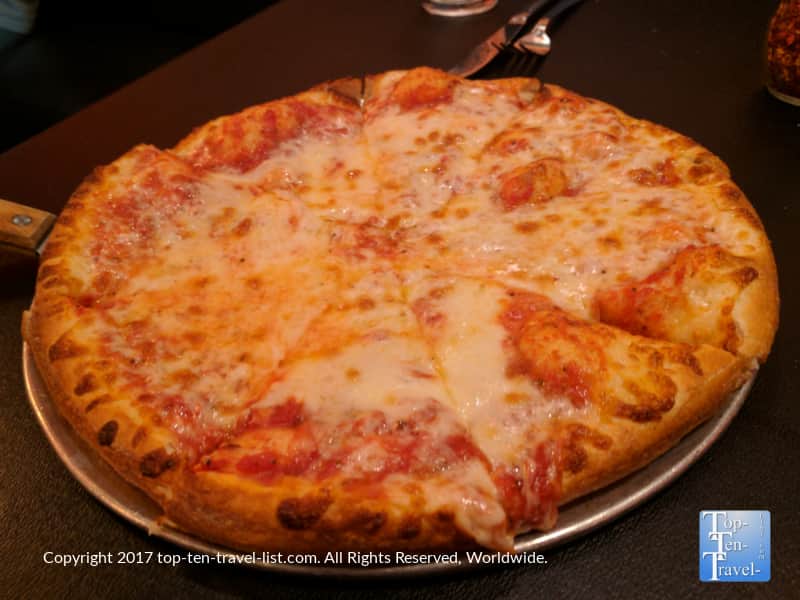 Cheese pizza at Renee's Organic Oven in Tucson, Arizona 