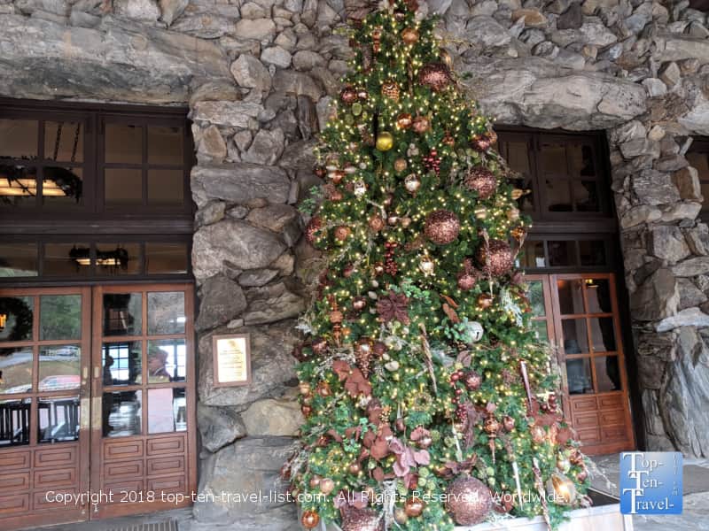 Beautiful Christmas tree outside the Omni Park Grove resort in Asheville, North Carolina