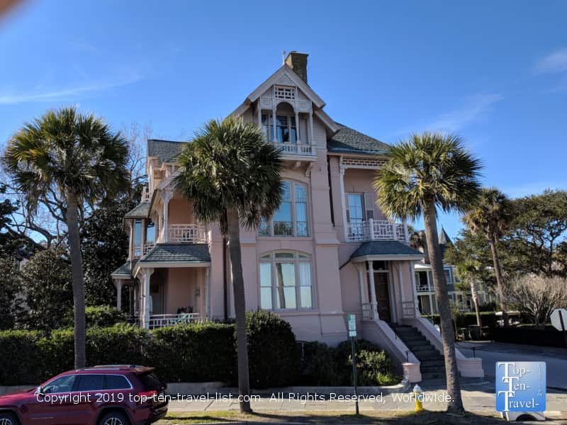 Beautiful mansion at The Battery in downtown Charleston, South Carolina