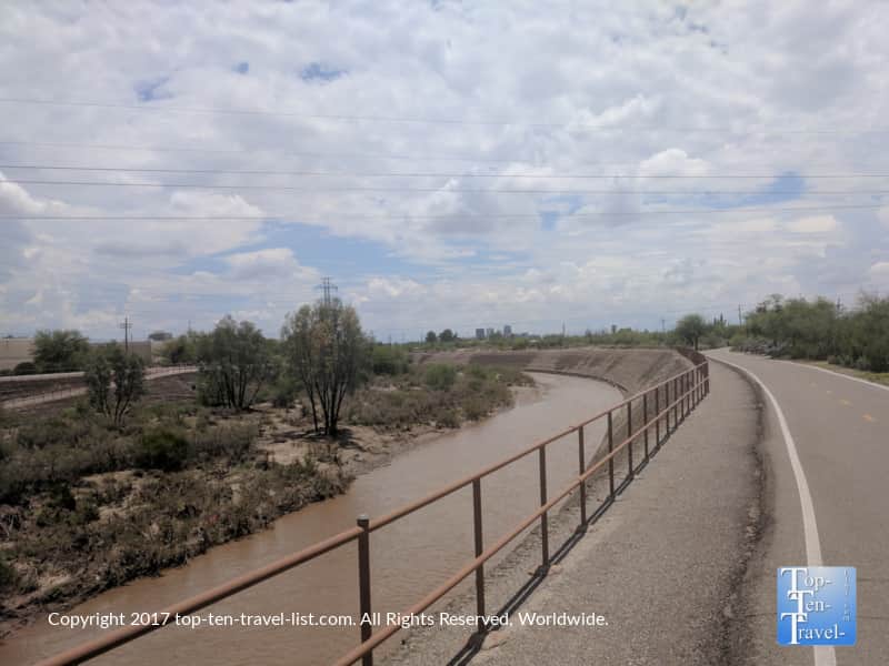 Santa Cruz bike path in Tucson