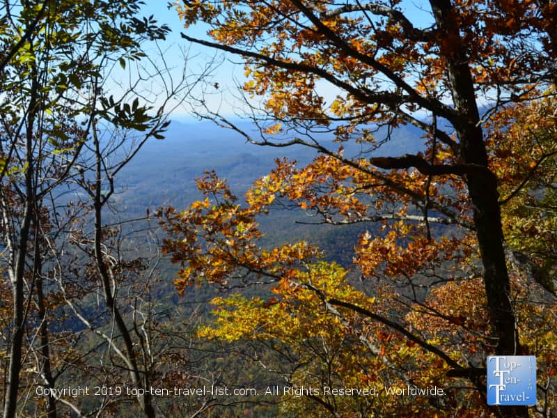 Views from the Caesars Head overlook during the autumn season