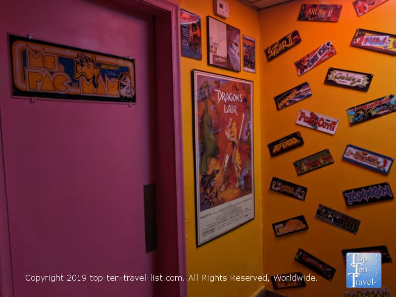 80's themed bathroom at the Asheville Pinball Museum 