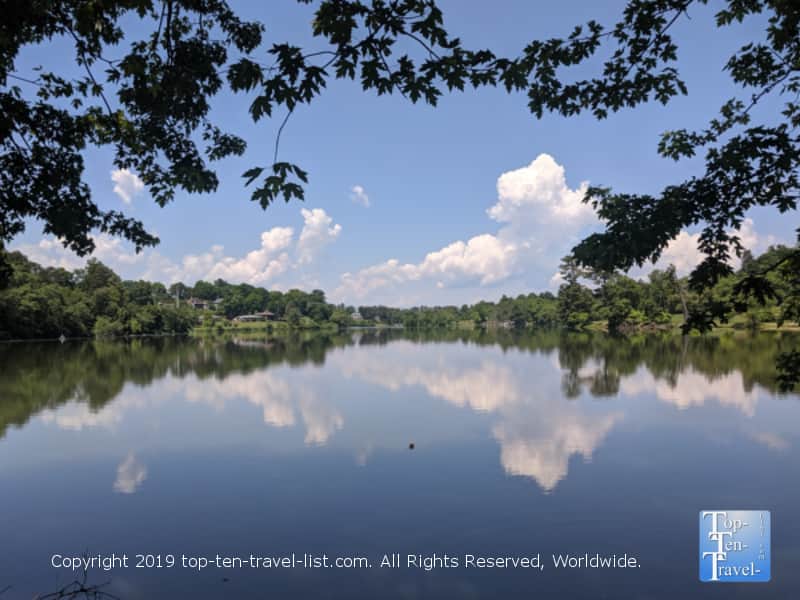 Serene lake views at Beaver Lake bird sanctuary in Asheville, North Carolina