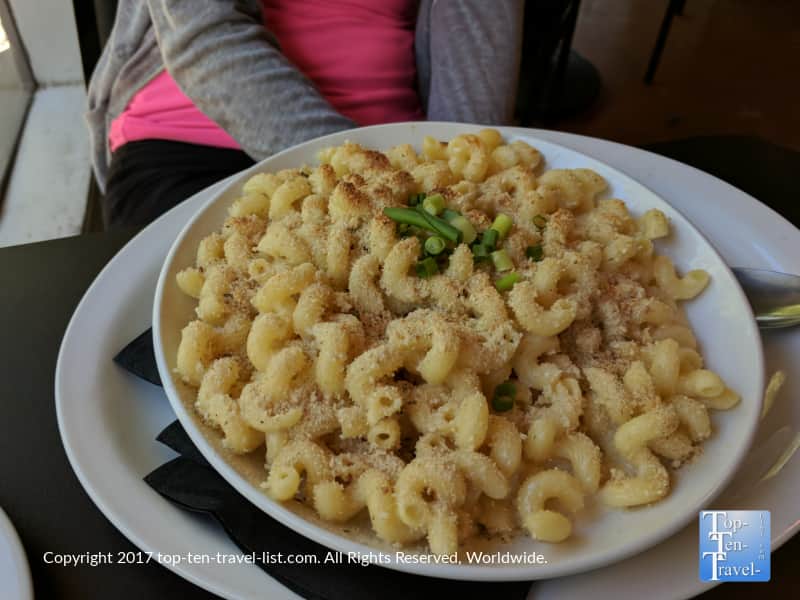 Mac and cheese at Saguaro Corners