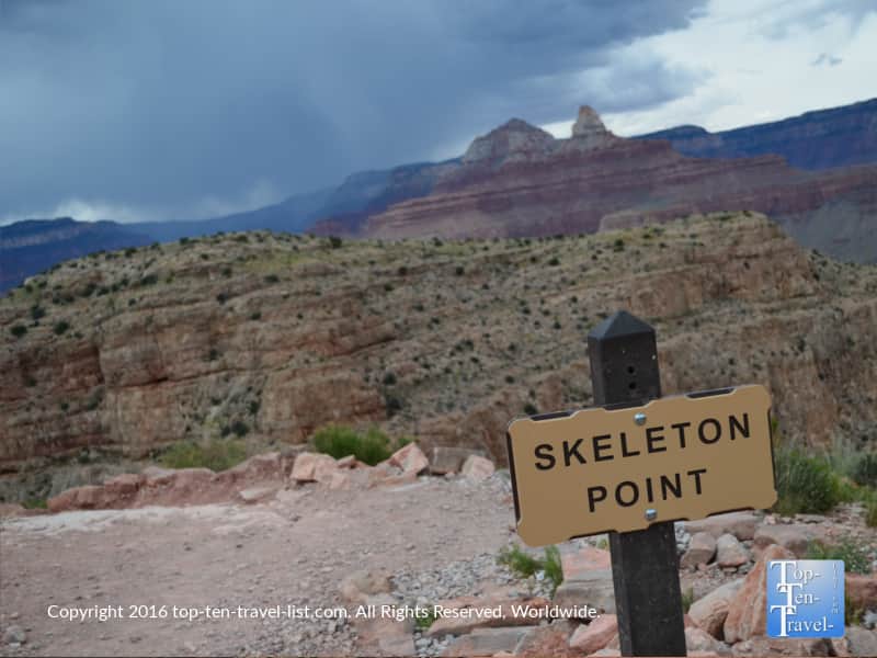 Skeleton Point along the South Kalibab trail at the Grand Canyon