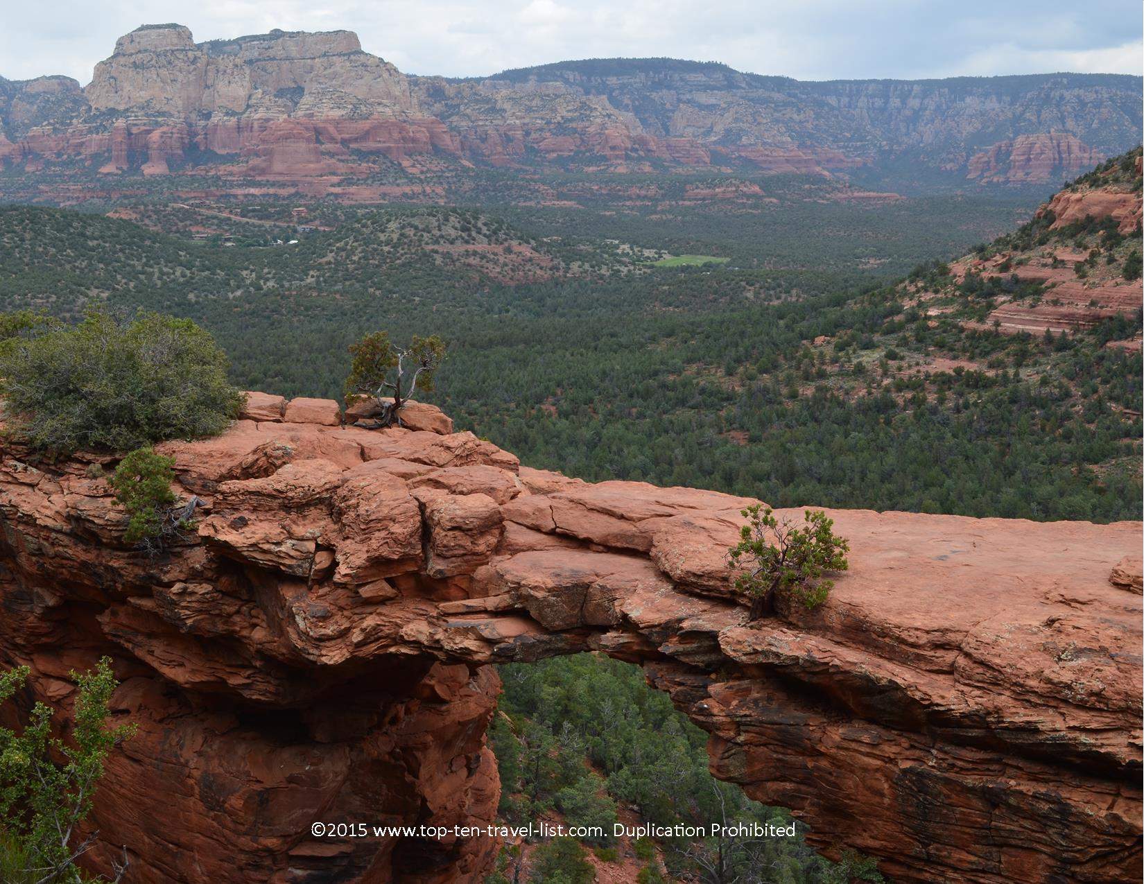 Incredible Devil's Bridge hike in Sedona, Arizona