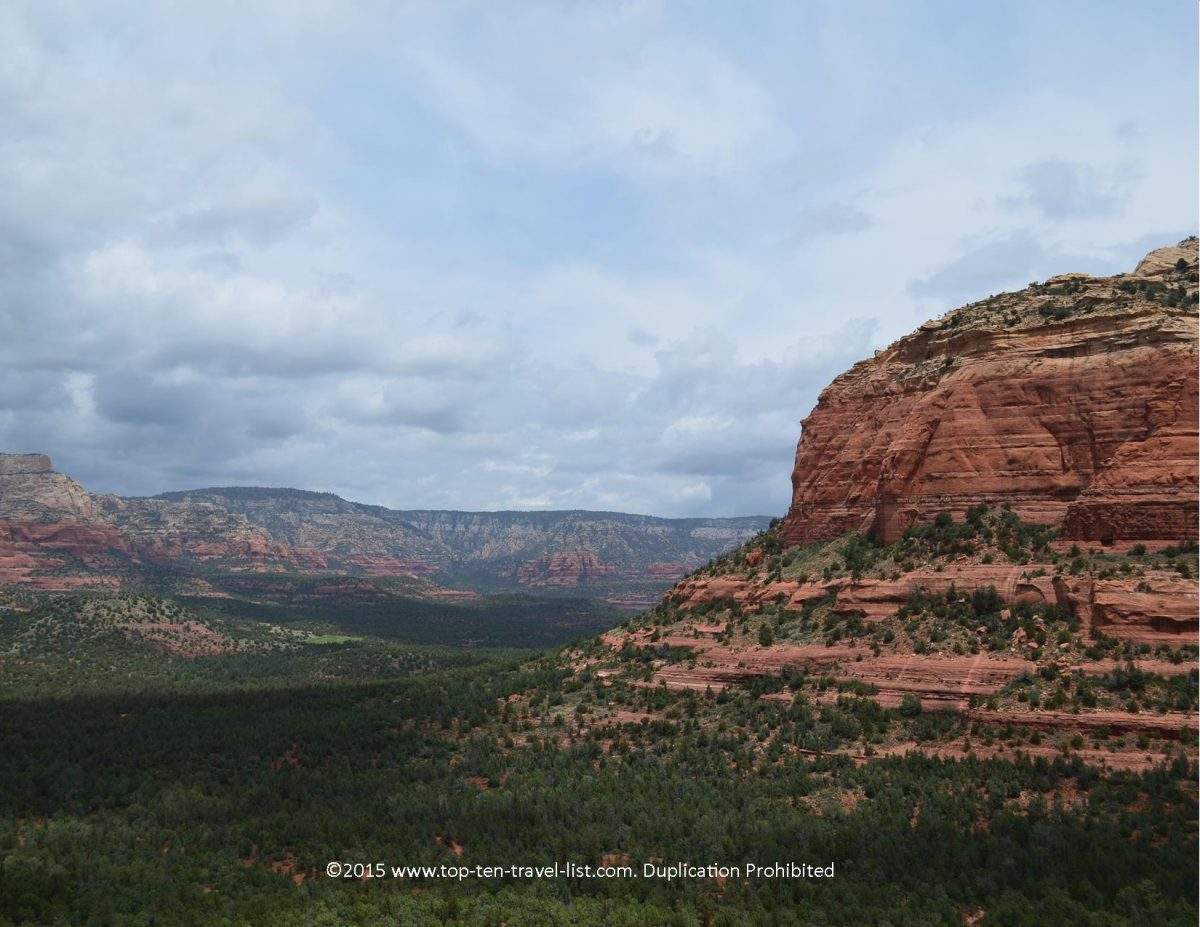 Colorful rock formations along the Devil's Bridge hike in Sedona, Arizona