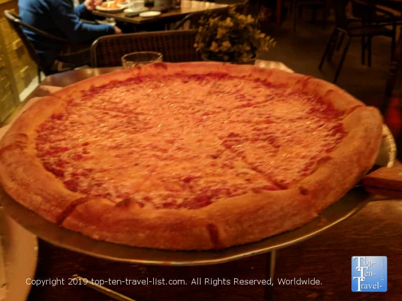 Cheese pizza at Vinnie's Italian restaurant in Asheville, North Carolina