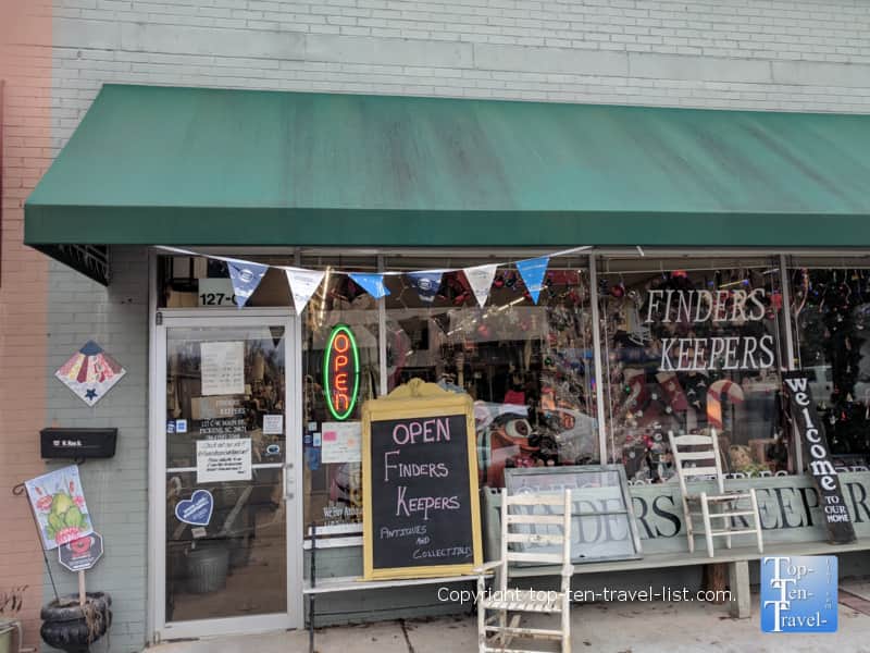 Antique shop in Travelers Rest, South Carolina