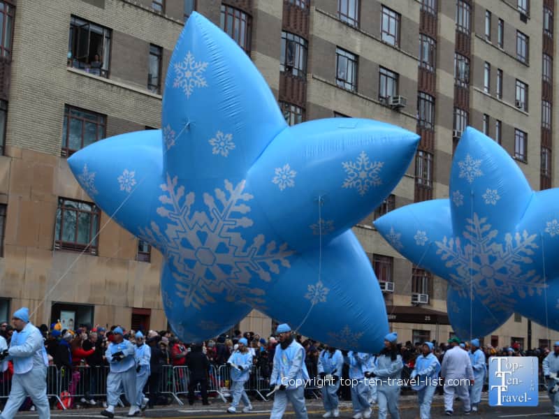 Festive snowflake balloons in the Macy's Thanksgiving Day Parade 