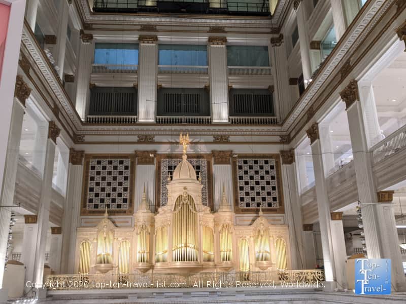 Wanamaker organ at Macy's in Center City Philadelphia