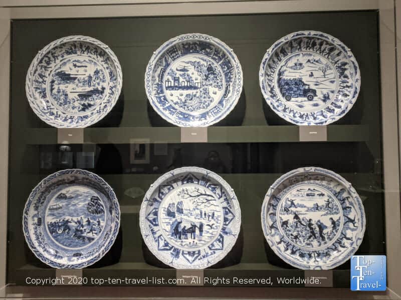 Ming Dynasty porcelain plates at the Philadelphia Museum of Art 