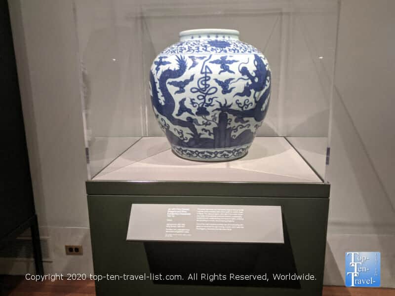 Ming Dynasty vase at the Philadelphia Museum of Art