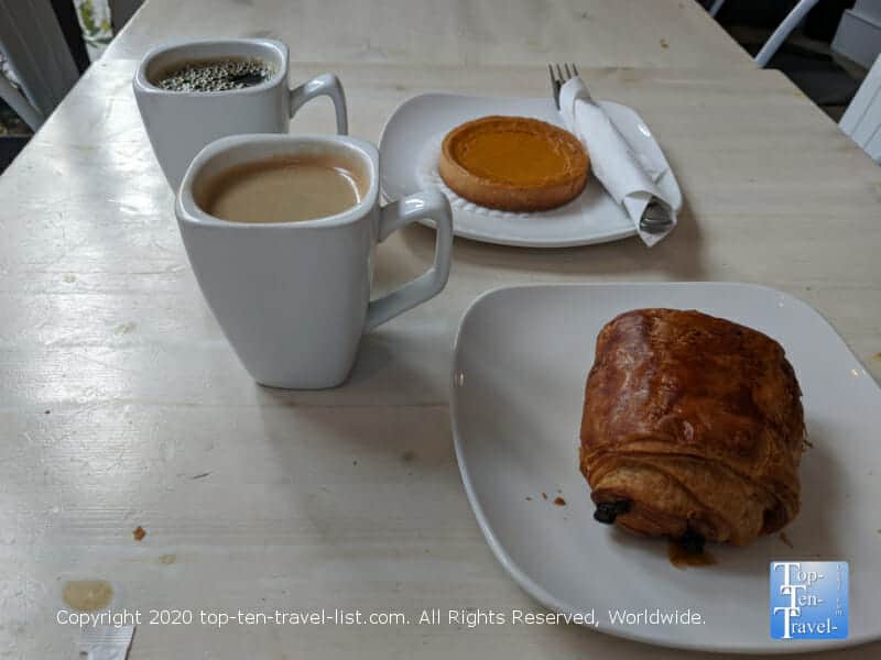 Excellent coffee and pastries at J'aime in Philadelphia 