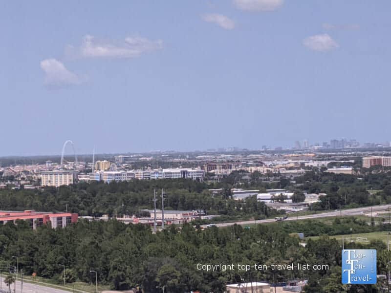 Pretty scenery via the Icon Park Ferris Wheel in Orlando, Florida 