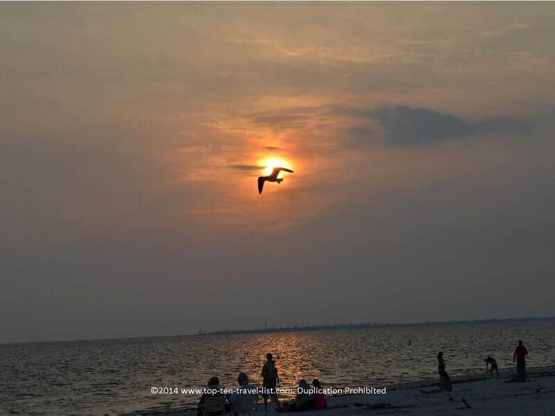 Beautiful sunset at Fred Howard beach in Tarpon Springs, Florida 