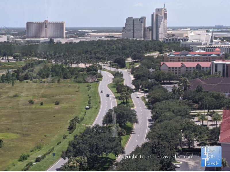 Scenic nature view via the Icon Park Ferris Wheel in Orlando, Florida 
