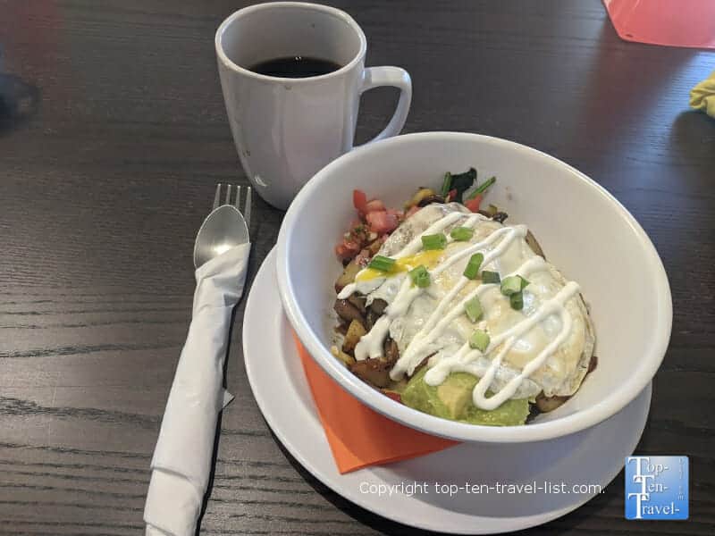 Veggie skillet and house coffee at the Sandpiper Cafe in Dunedin, Florida 