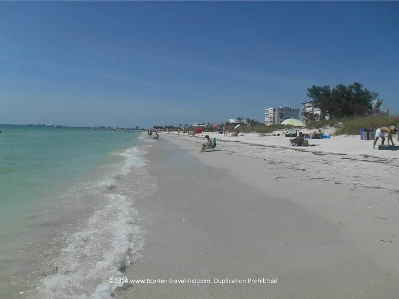 Relaxed day at Pass a Grille beach in St. Pete, Florida