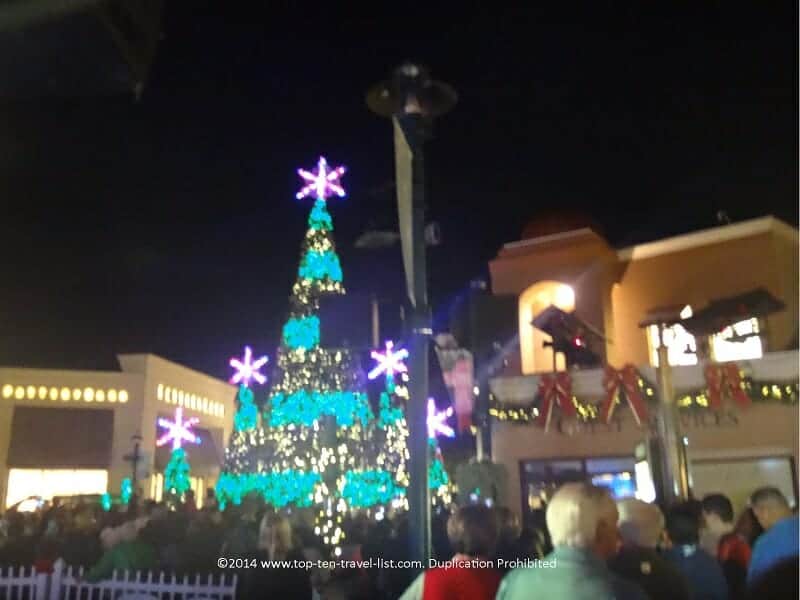 Shops of Wiregrass Christmas tree in Wesley Chapel, Florida 