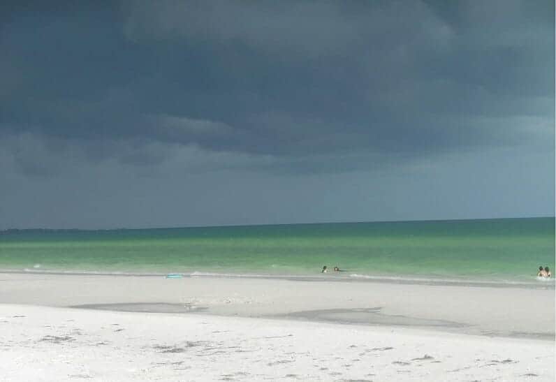 Beautiful white sand at Siesta Key Beach in Sarasota