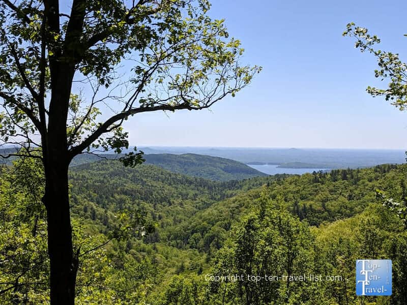 Gorgeous overlook of the Blue Ridge mountains in Western North Carolina