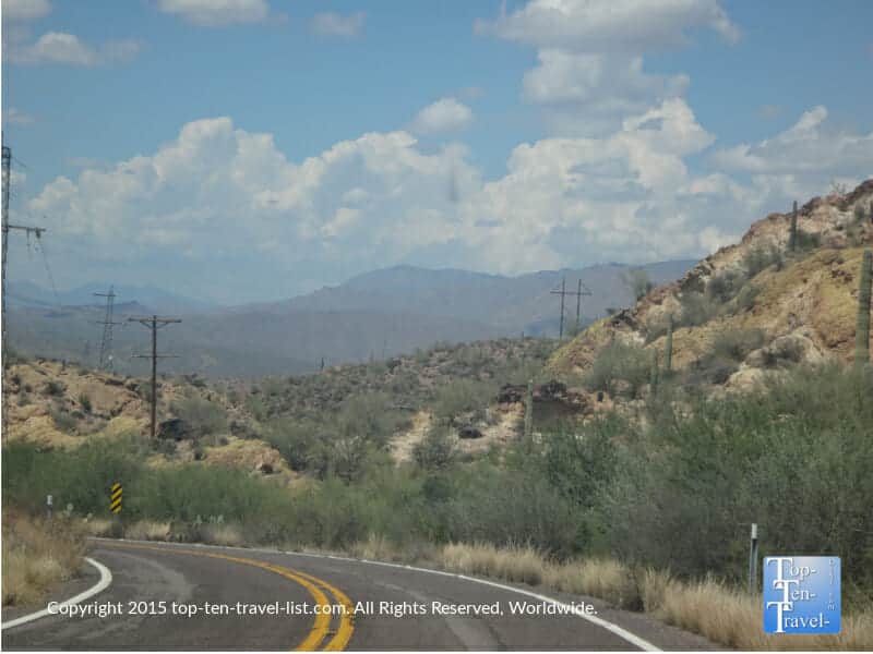 Mountain views on the Apache Trail scenic drive in Arizona