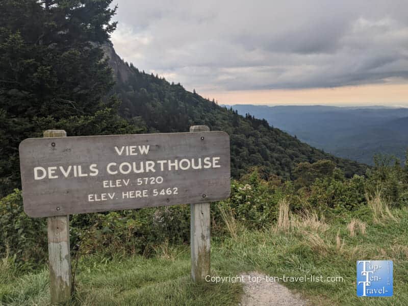 Devil's Courthouse overlook on the Blue Ridge Parkway in North Carolina 
