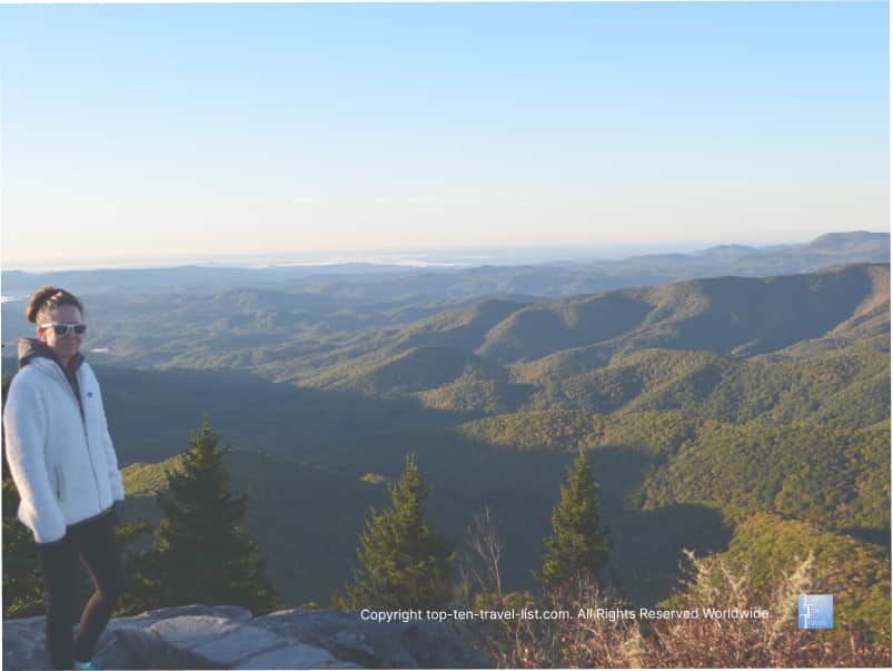 Hiking Devil's Courthouse on the Parkway