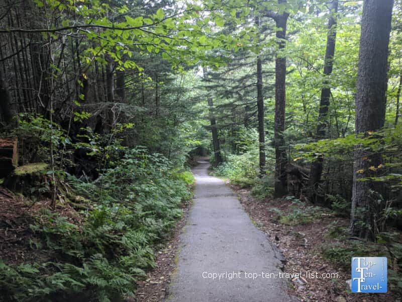 Paved trail to the Devil's Courthouse summit along the Blue Ridge Parkway 