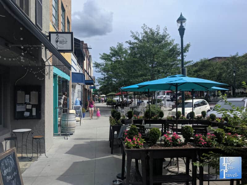 Main Street in Hendersonville, North Carolina