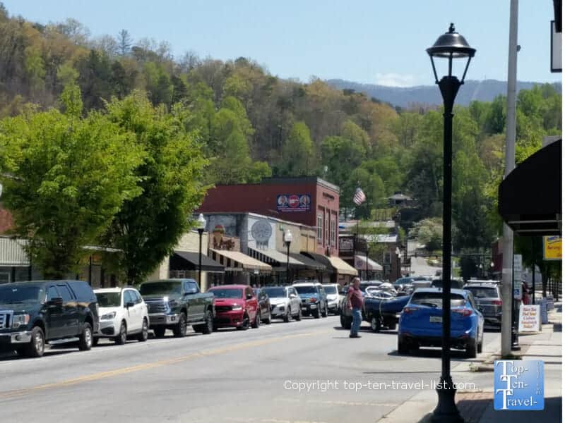 Bryson City - Gateway to the NC Smoky Mountains 