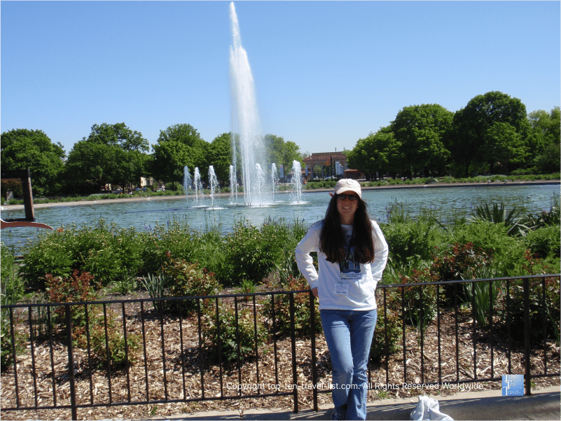Roosevelt Fountain at Brookfield Zoo