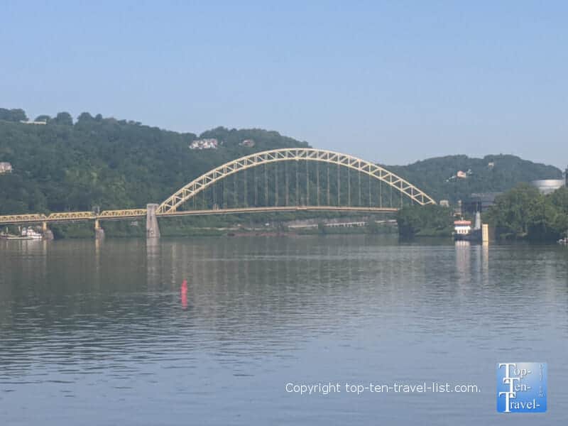 Beautiful bridge view via Point State Park in downtown Pittsburgh